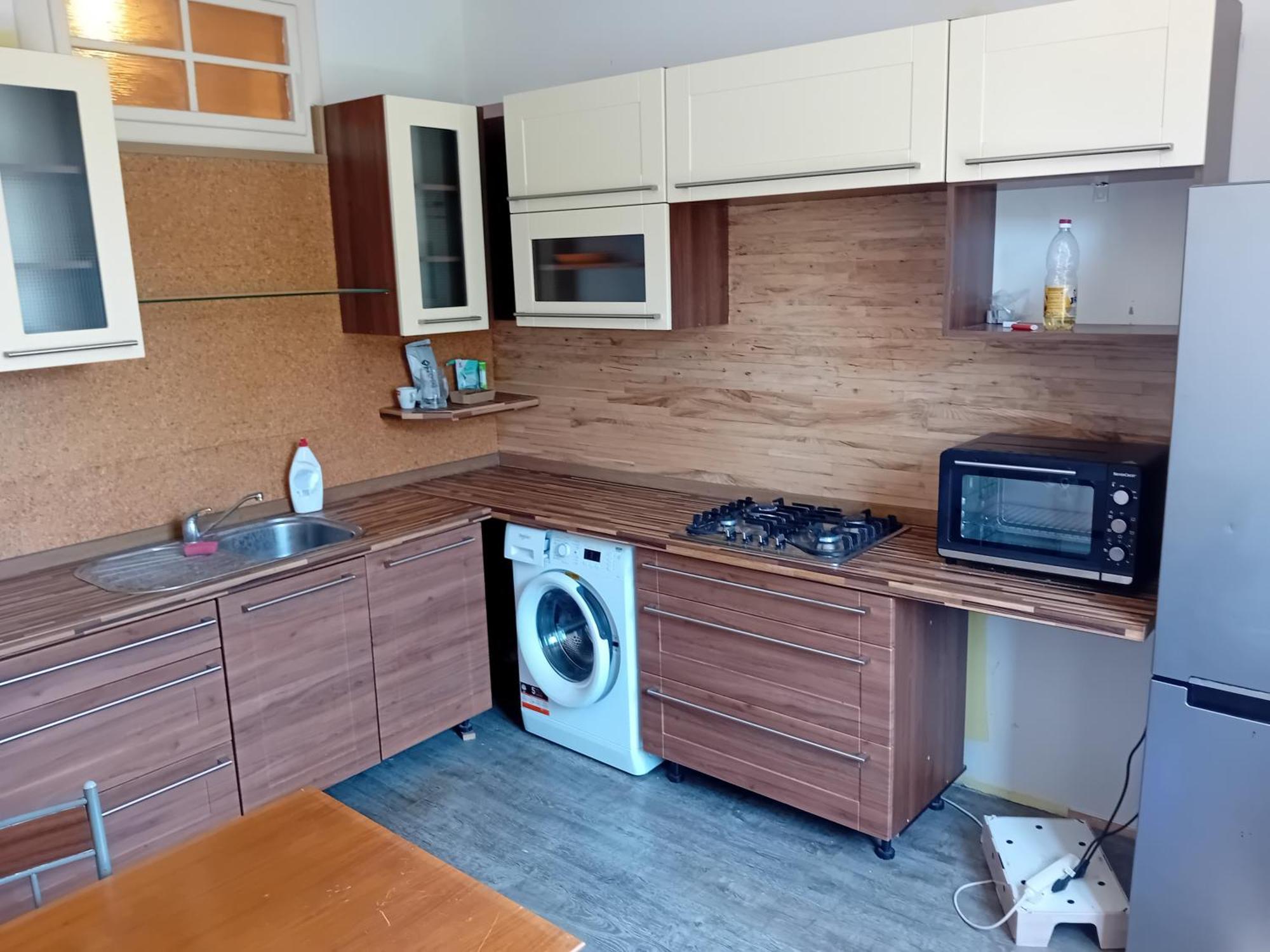 Holub Apartment In City Centrum Komarov Exteriér fotografie